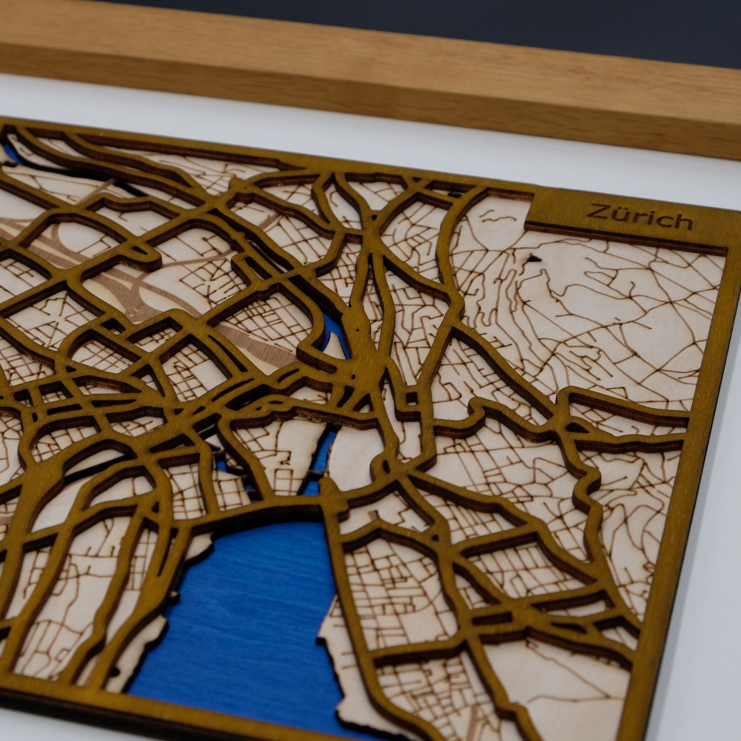 3D Holz Wandkarte Zuerich mit Details Limmat Atelier
